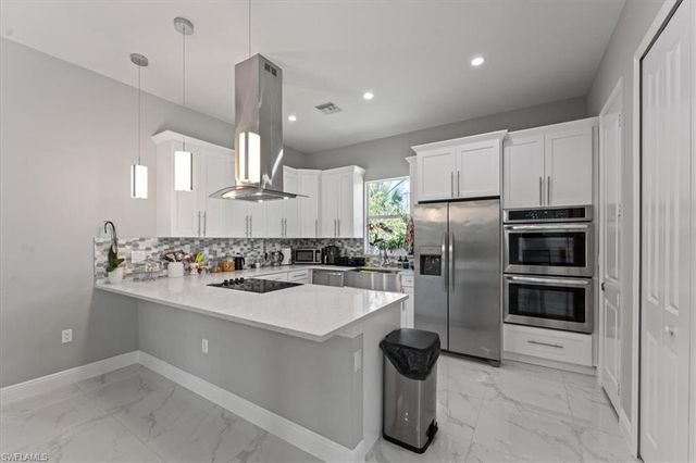 3219 64th AVE NE, Naples, FL 34120