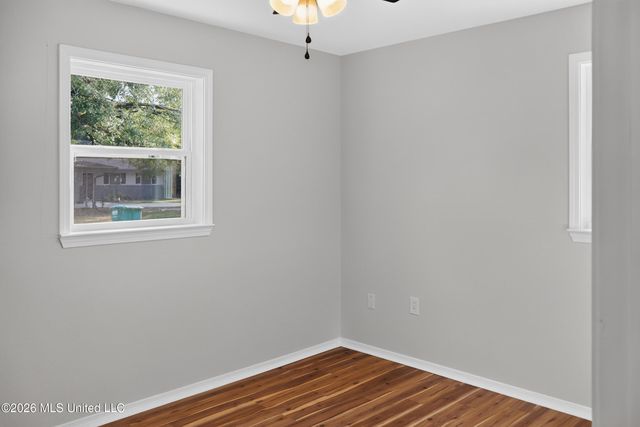 2807 Pinewood Avenue, Pascagoula, MS 39567