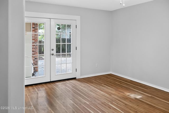 2807 Pinewood Avenue, Pascagoula, MS 39567