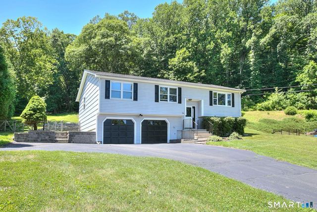 954 Howe Avenue, Shelton, CT 06484