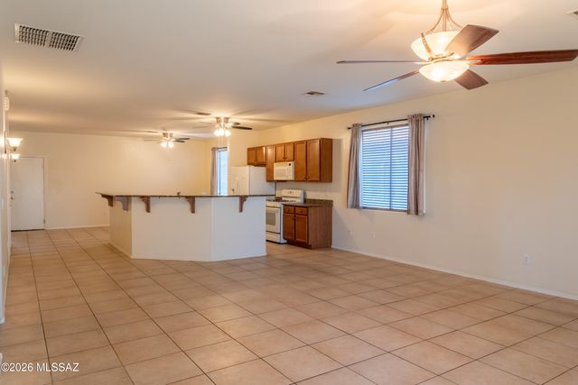 12762 E Hannah Trail, Vail, AZ 85641