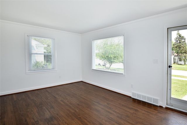 4121 Linwood Avenue, Royal Oak, MI 48073