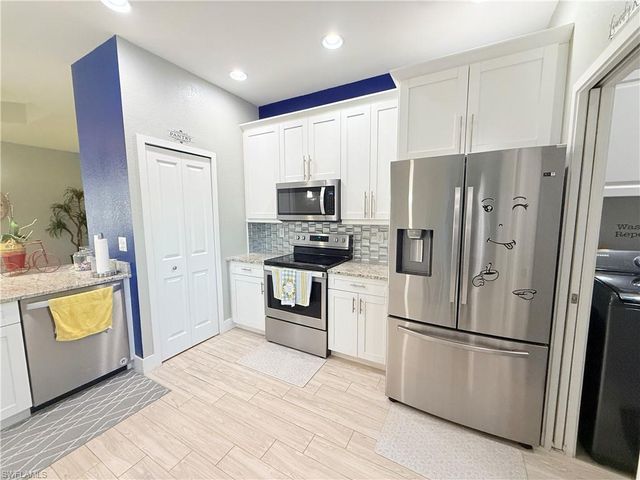 1714 SW 12th LN, Cape Coral, FL 33991