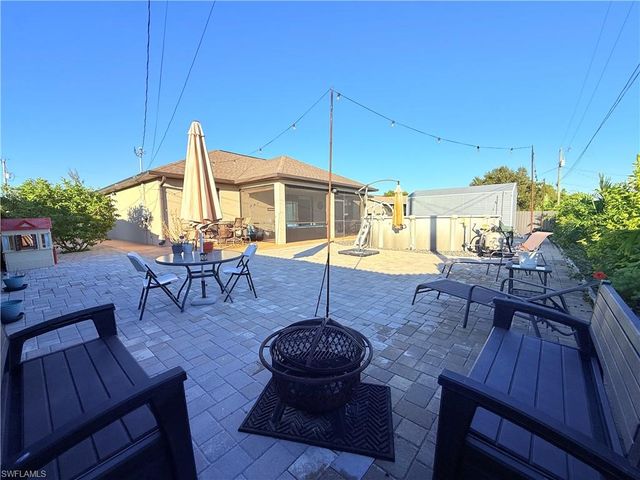 1714 SW 12th LN, Cape Coral, FL 33991