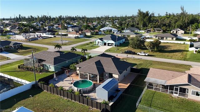 1714 SW 12th LN, Cape Coral, FL 33991