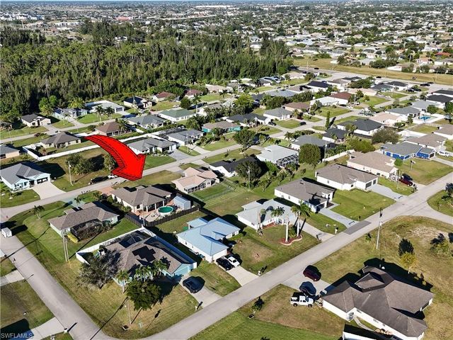 1714 SW 12th LN, Cape Coral, FL 33991