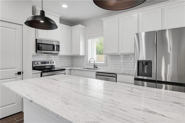 1412 Magnolia Drive, College Station, TX 77840