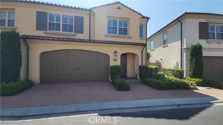 32 Loquat, Irvine, CA 92618