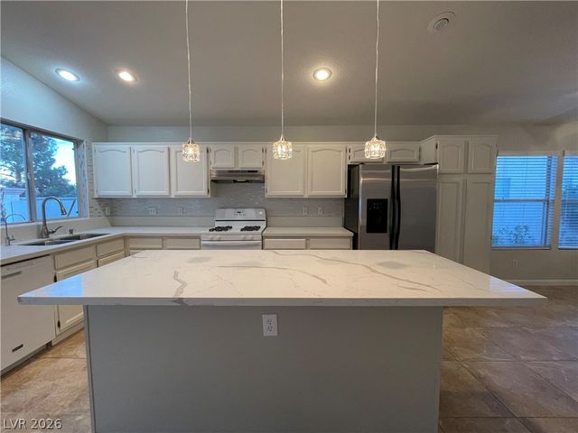 1860 Stablegate Avenue, Henderson, NV 89012