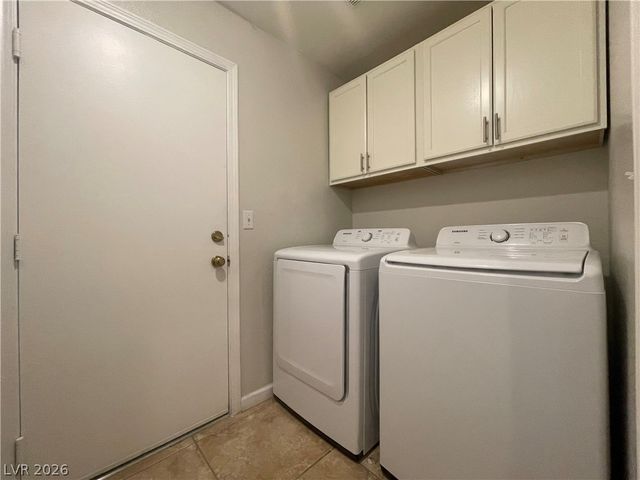 1860 Stablegate Avenue, Henderson, NV 89012