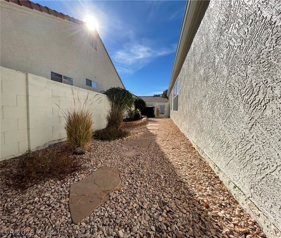 1860 Stablegate Avenue, Henderson, NV 89012