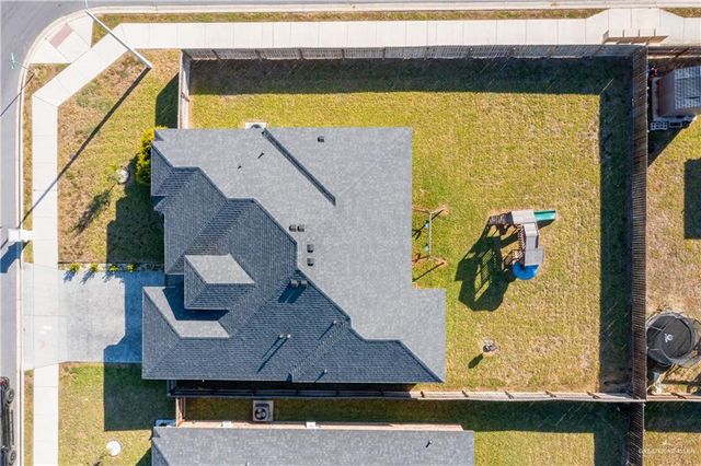 3309 Silver Nugget Drive, Edinburg, TX 78541