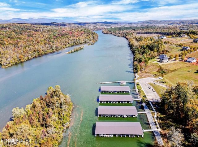 103 Bunchberry Rd, Oak Ridge, TN 37830