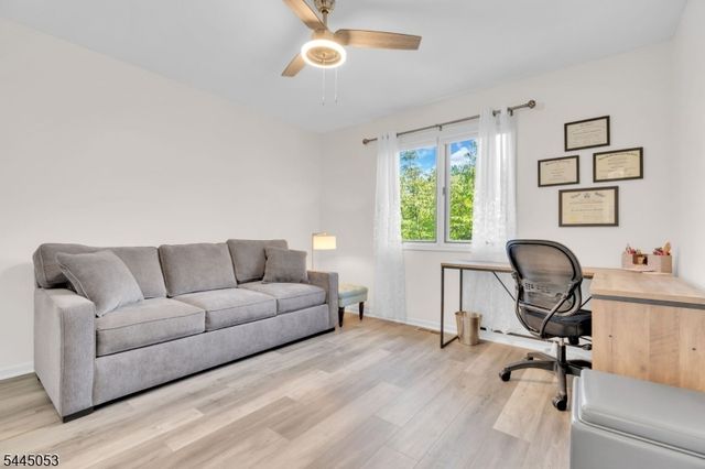 66 Bond St, Bridgewater Twp., NJ 08807
