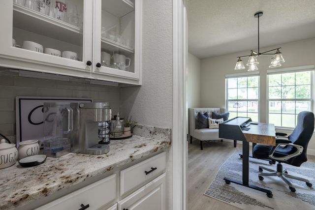 108 Kyle LN, Georgetown, TX 78633