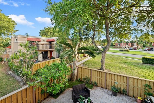 8189 Thames Blvd C, Boca Raton, FL 33433