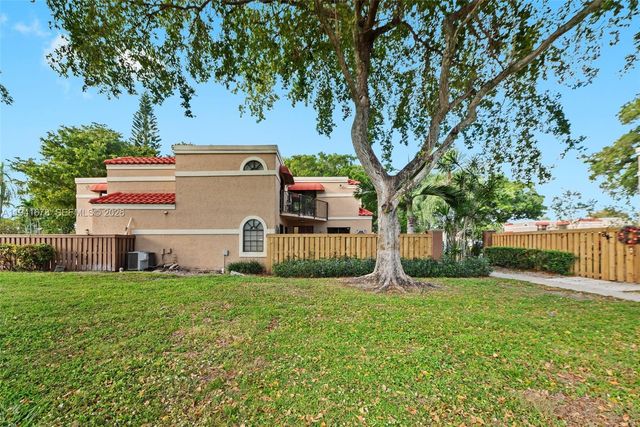8189 Thames Blvd C, Boca Raton, FL 33433
