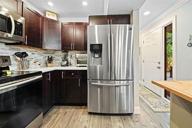 8189 Thames Blvd C, Boca Raton, FL 33433