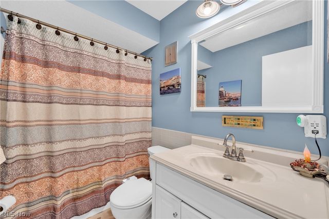 6419 Cambridge Park Drive, Mentor, OH 44060