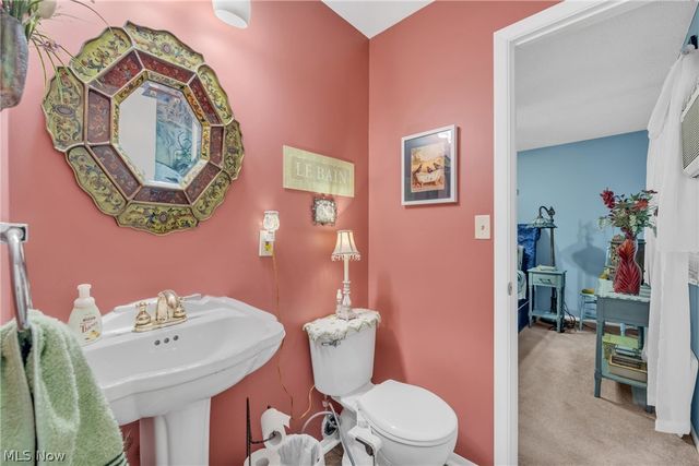 6419 Cambridge Park Drive, Mentor, OH 44060
