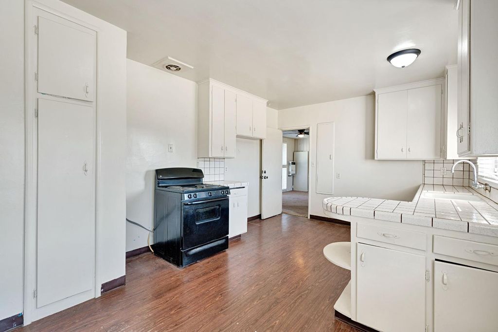 Image 19 of property listing at 4739 E Princeton Avenue, Fresno, CA 93703