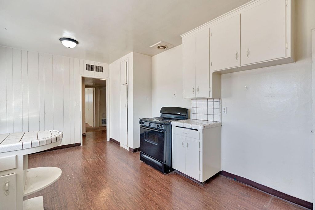 Image 23 of property listing at 4739 E Princeton Avenue, Fresno, CA 93703
