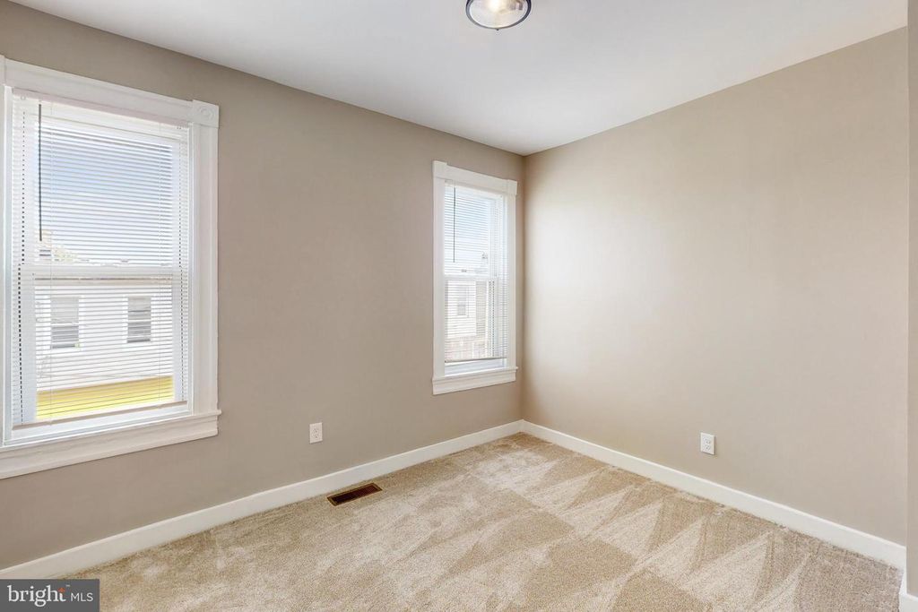 Image 11 of property listing at 2201 PRESBURY ST, Baltimore, MD 21216