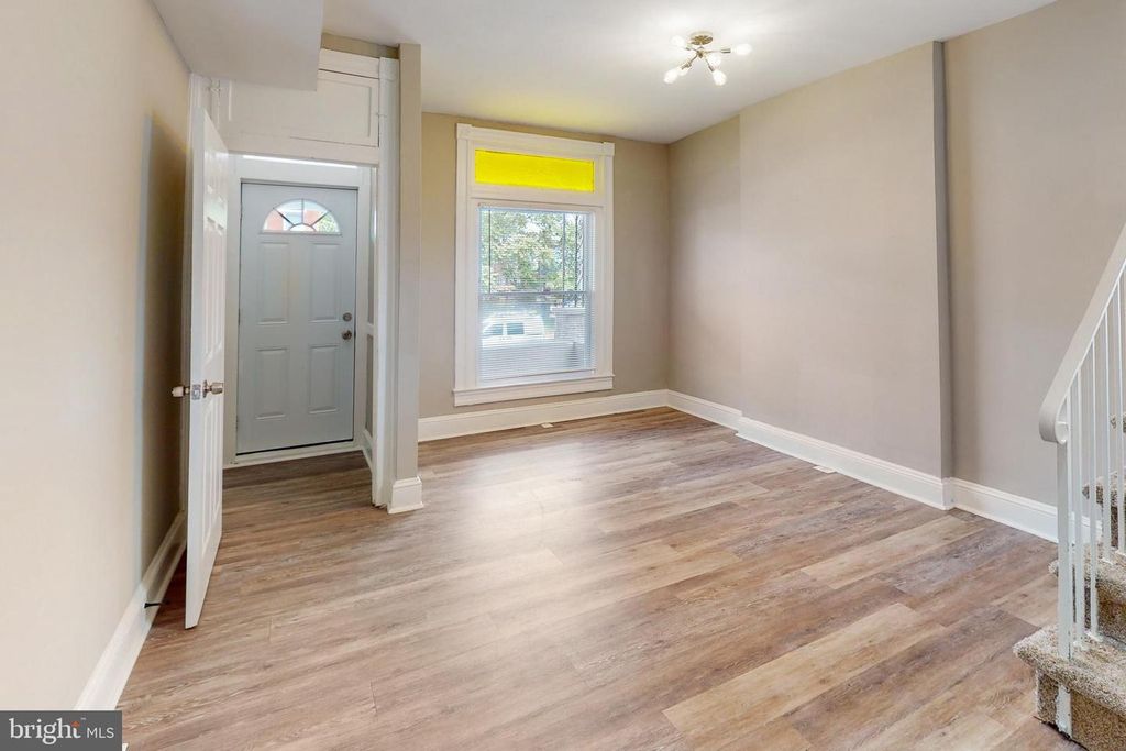 Image 4 of property listing at 2201 PRESBURY ST, Baltimore, MD 21216