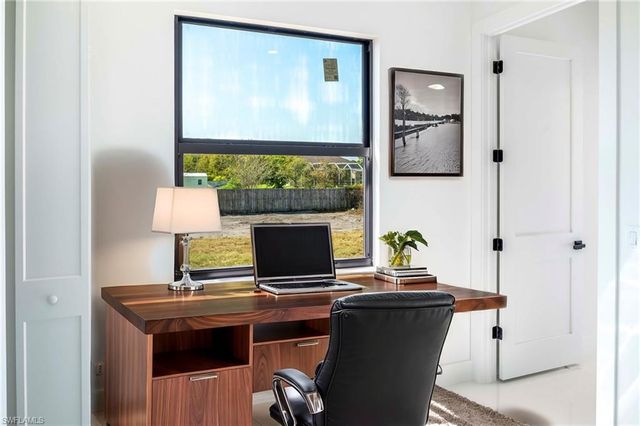 1115 Wagner AVE, Lehigh Acres, FL 33972