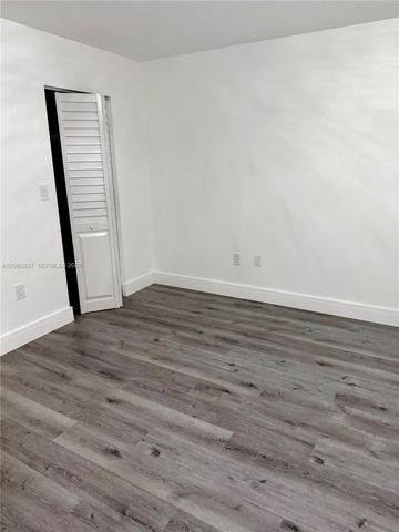 13078 SW 88th Ln B102, Miami, FL 33186