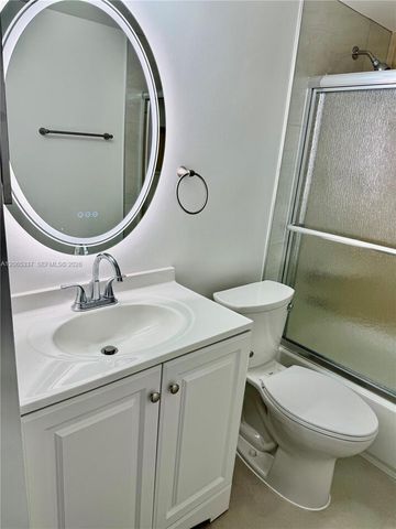 13078 SW 88th Ln B102, Miami, FL 33186