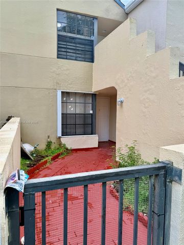 13078 SW 88th Ln B102, Miami, FL 33186