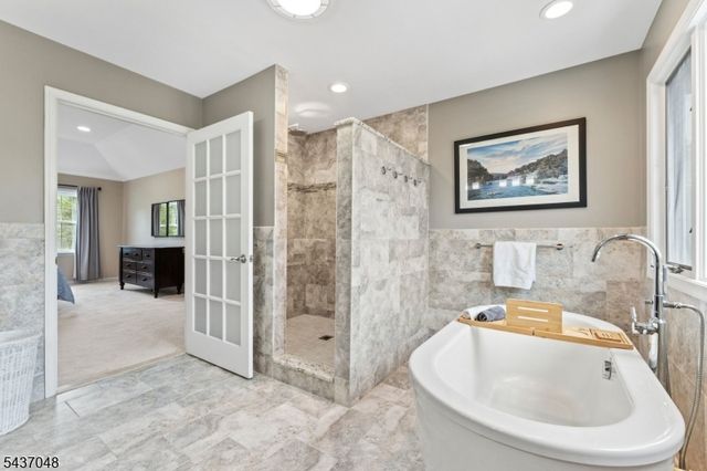 24 Powelson Dr, Hillsborough Twp., NJ 08844