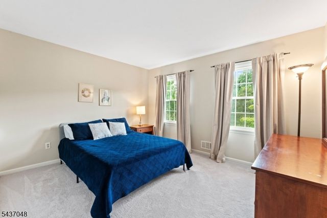 24 Powelson Dr, Hillsborough Twp., NJ 08844