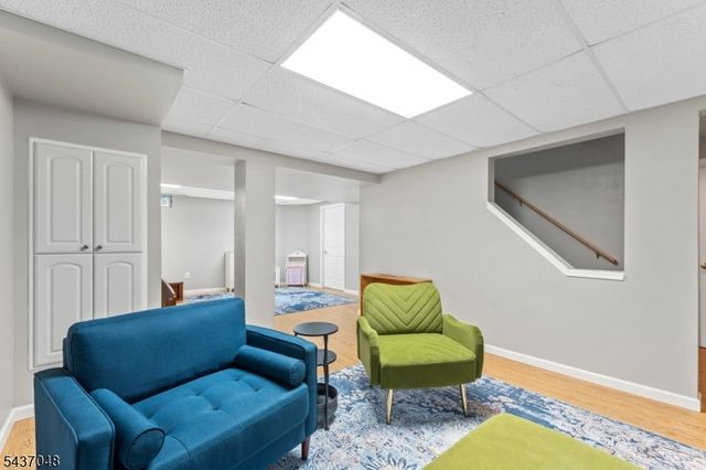 24 Powelson Dr, Hillsborough Twp., NJ 08844