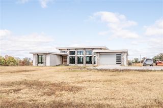 14338 Fruitwood Road, Gravette, AR 72736