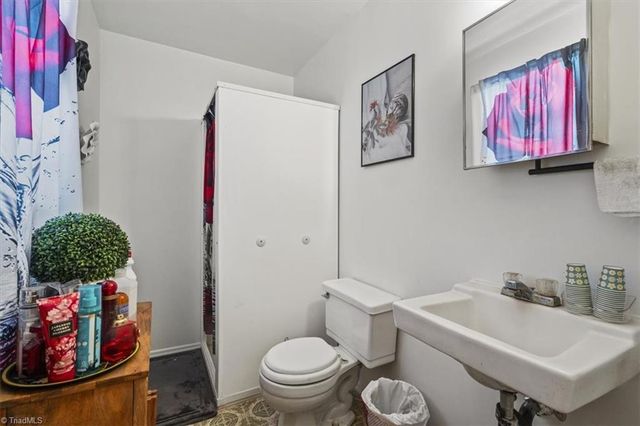 772 Tom Levett Drive, Lexington, NC 27295