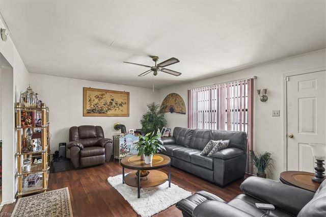 772 Tom Levett Drive, Lexington, NC 27295