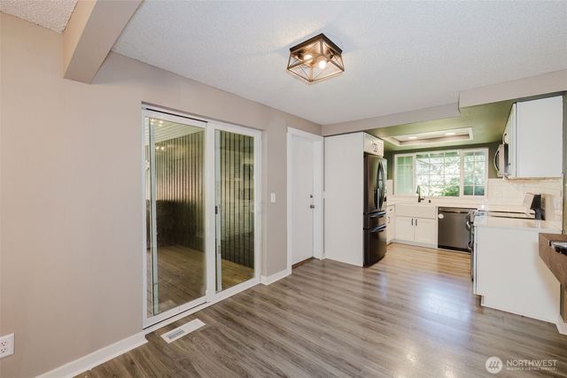 7629 Oak Park Drive NW, Bremerton, WA 98311