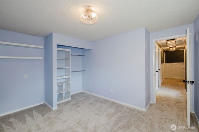 7629 Oak Park Drive NW, Bremerton, WA 98311
