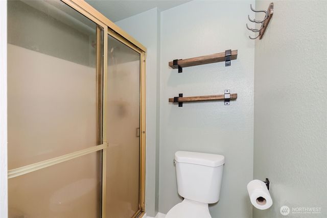 7629 Oak Park Drive NW, Bremerton, WA 98311