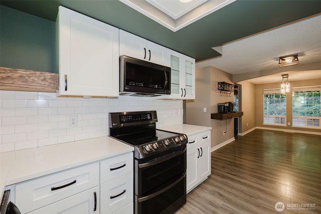 7629 Oak Park Drive NW, Bremerton, WA 98311
