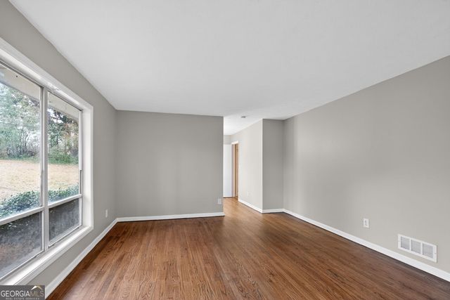 418 Colchester Drive, Stone Mountain, GA 30088