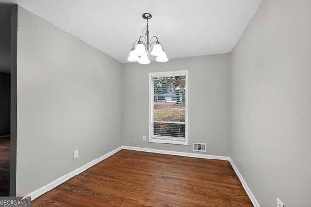 418 Colchester Drive, Stone Mountain, GA 30088