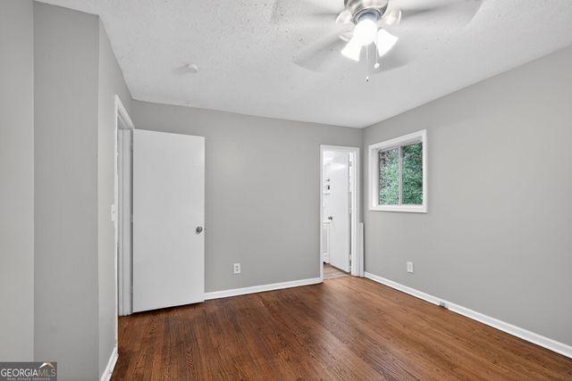 418 Colchester Drive, Stone Mountain, GA 30088