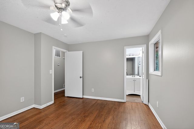 418 Colchester Drive, Stone Mountain, GA 30088