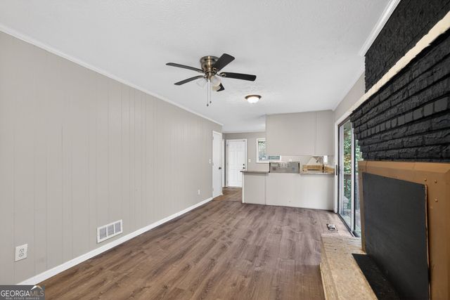 418 Colchester Drive, Stone Mountain, GA 30088