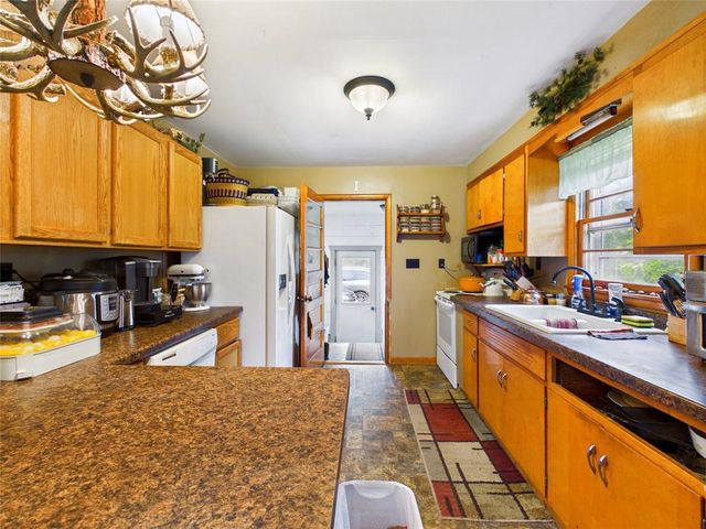 9829 State Hwy 27, Hayward, WI 54843