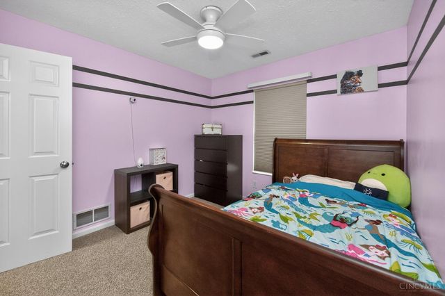 1282 Locust Forge Lane, Lebanon, OH 45036