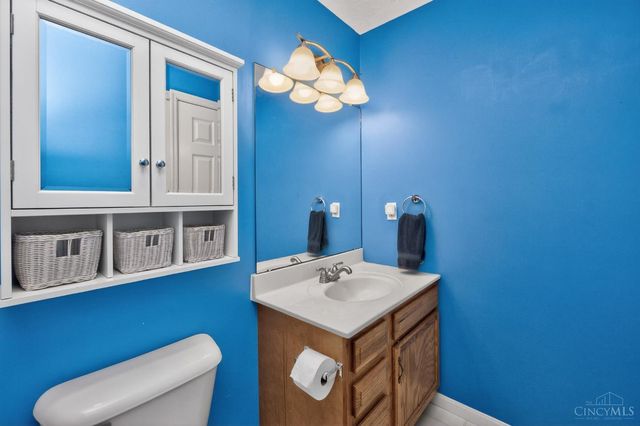 1282 Locust Forge Lane, Lebanon, OH 45036